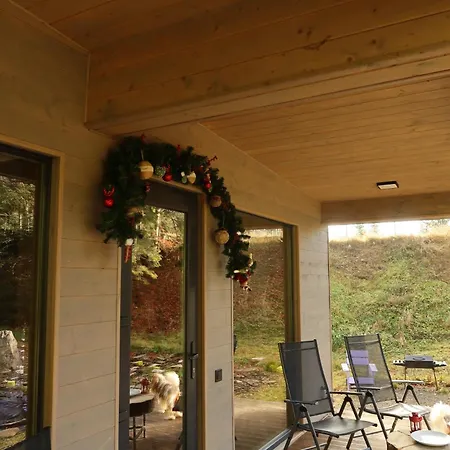 بيت للعطل дебрі - тиша, озеро і вудка