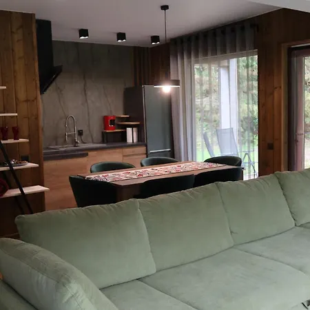 дебрі - тиша, озеро і вудка بيت للعطل Krivopol'ye